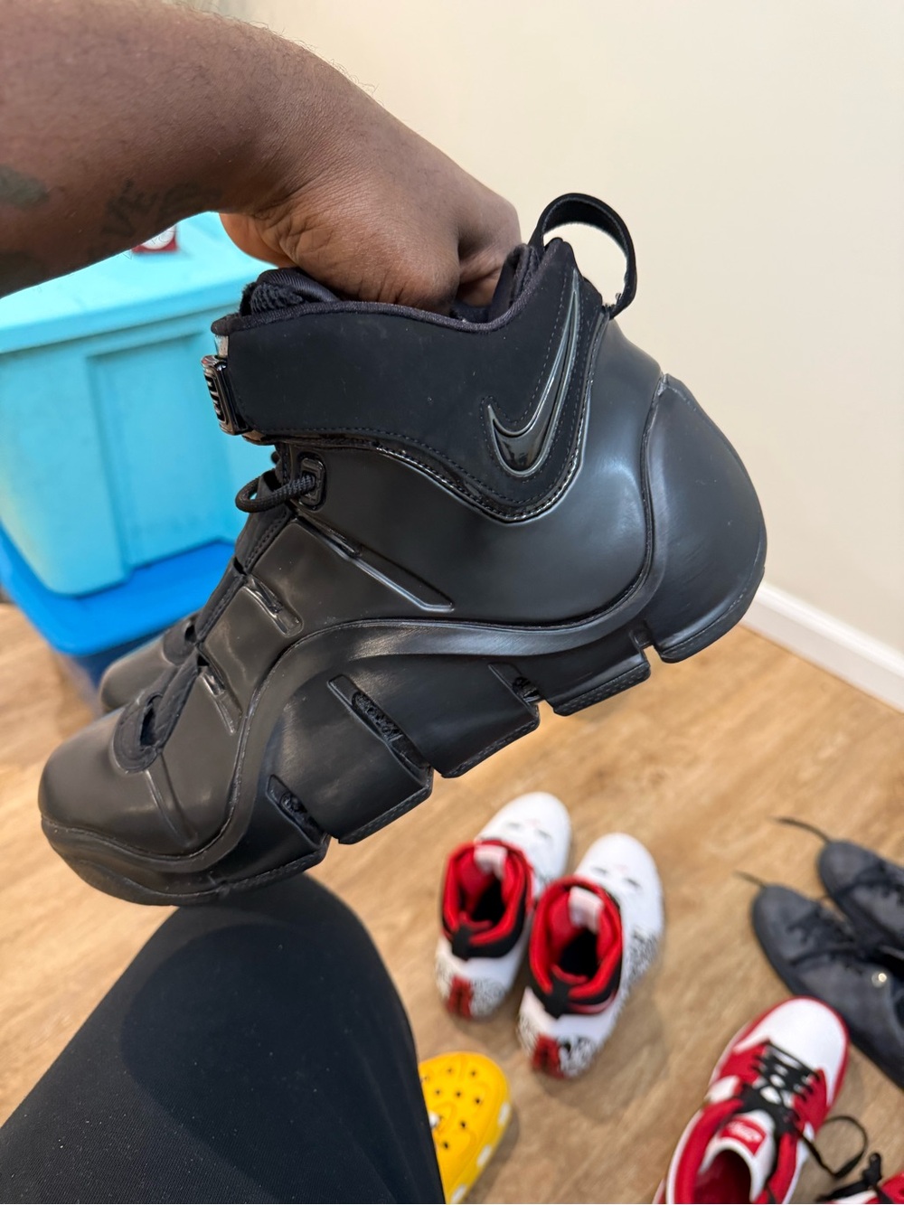 Nike LeBron James 4 Sneakers